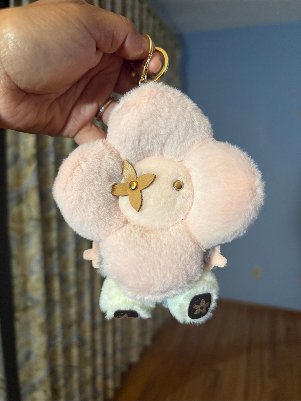 Unbranded Plush Clover Flower Keychain Charm in Blush Pink with Gold Accent
